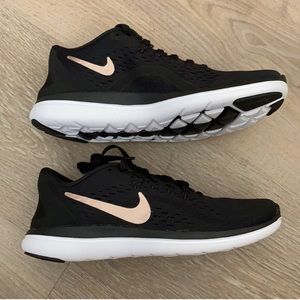 NIB Black and Rose Gold Nike Flex 2017 Athletic Shoes Sz 6